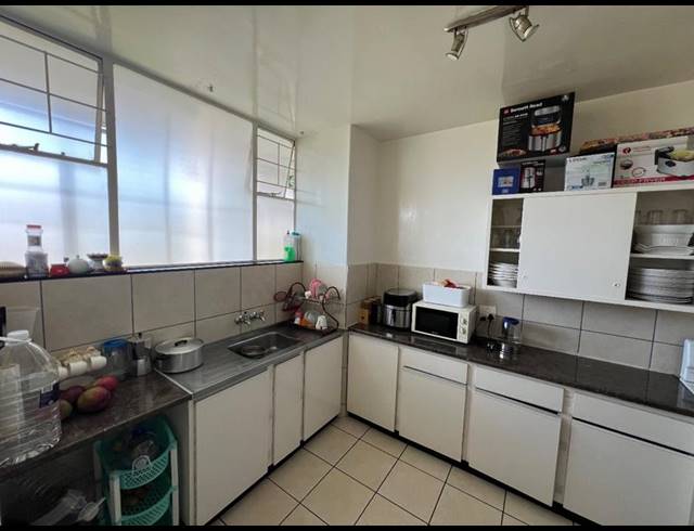 2 BEDROOM APARTMENT FOR SALE IN BEDFORD GARDENS